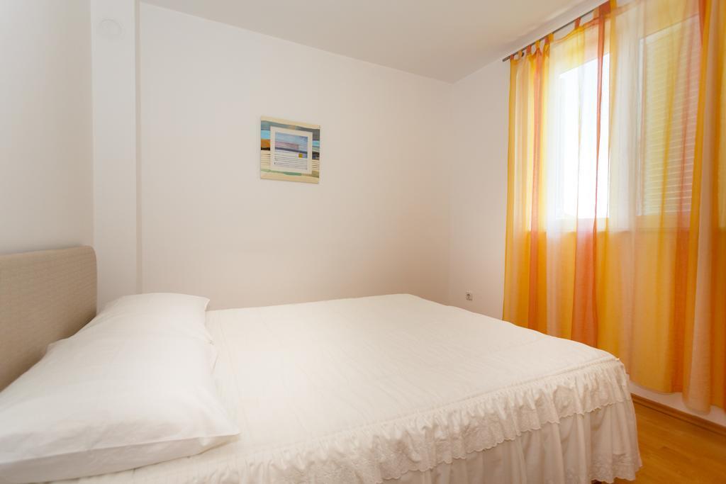 Apartman Snjezana Malinska Kültér fotó